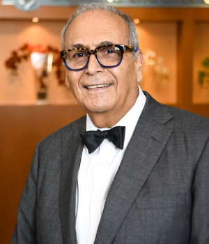 Global Who's Who proudly recognizes Dr. Sergio W. Larach as a distinguished Colon Rectal Surgeon at the Digestive and Liver Center of Florida