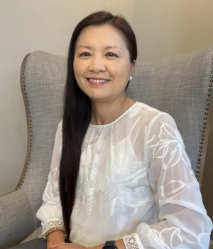 Global Directory of Who's Who Celebrates Dr. Lan Pham, Renowned Ophthalmologist and New Private Practice Owner