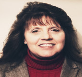 Lisa Mckeen is a Business Process Analyst Senior