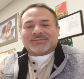 Honors Luis A. De Leon