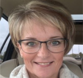 Honors Sandy Brummett