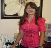 Dr. Mayli Davis, Board-Certified Ophthalmologist, Recognized by the Global Directory of Who's Who